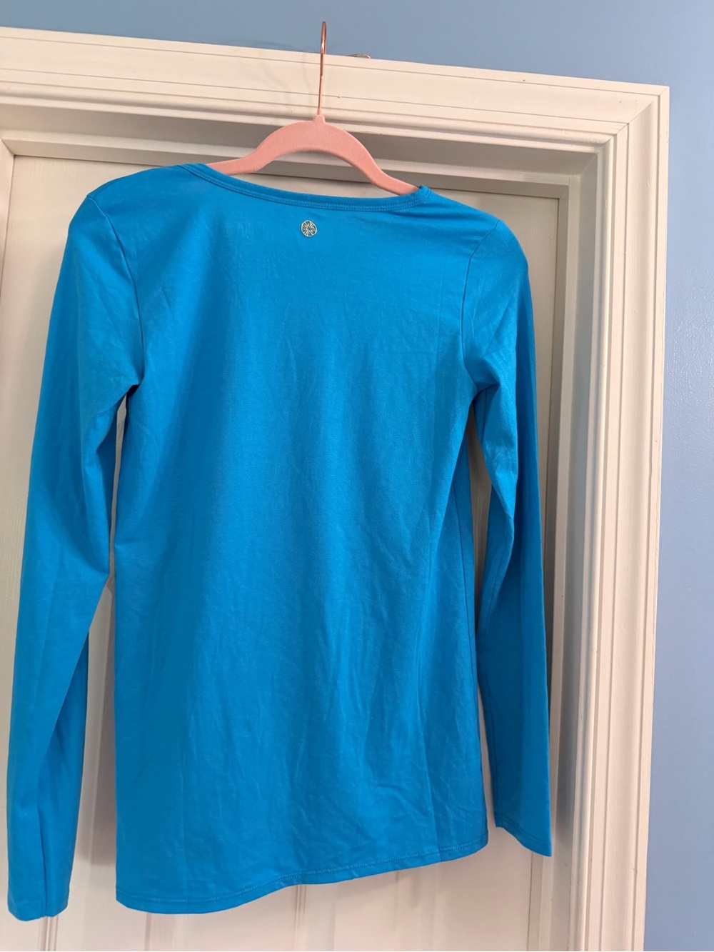 NWOT Lilly Pulitzer Luxletic Tarina Tee. Size XS - Picture 7 of 8